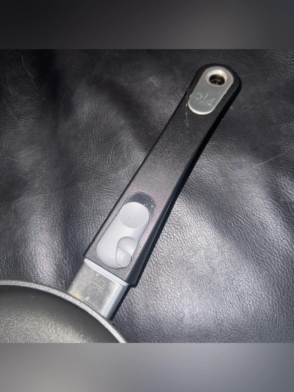 Pampered Chef Non-Stick 8